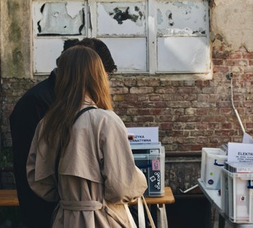 navigate to Tweedehands